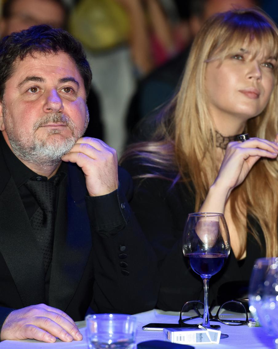 Бывшая жена Цекало скрывает детей в Европе и требует десятки миллионов. Конфликт Александра Цекало с экс-супругой Викторией Галушкой вышел на новый уровень. Продюсер несколько лет не видит детей, тогда как бывшая жена добивается через суд крупных выплат