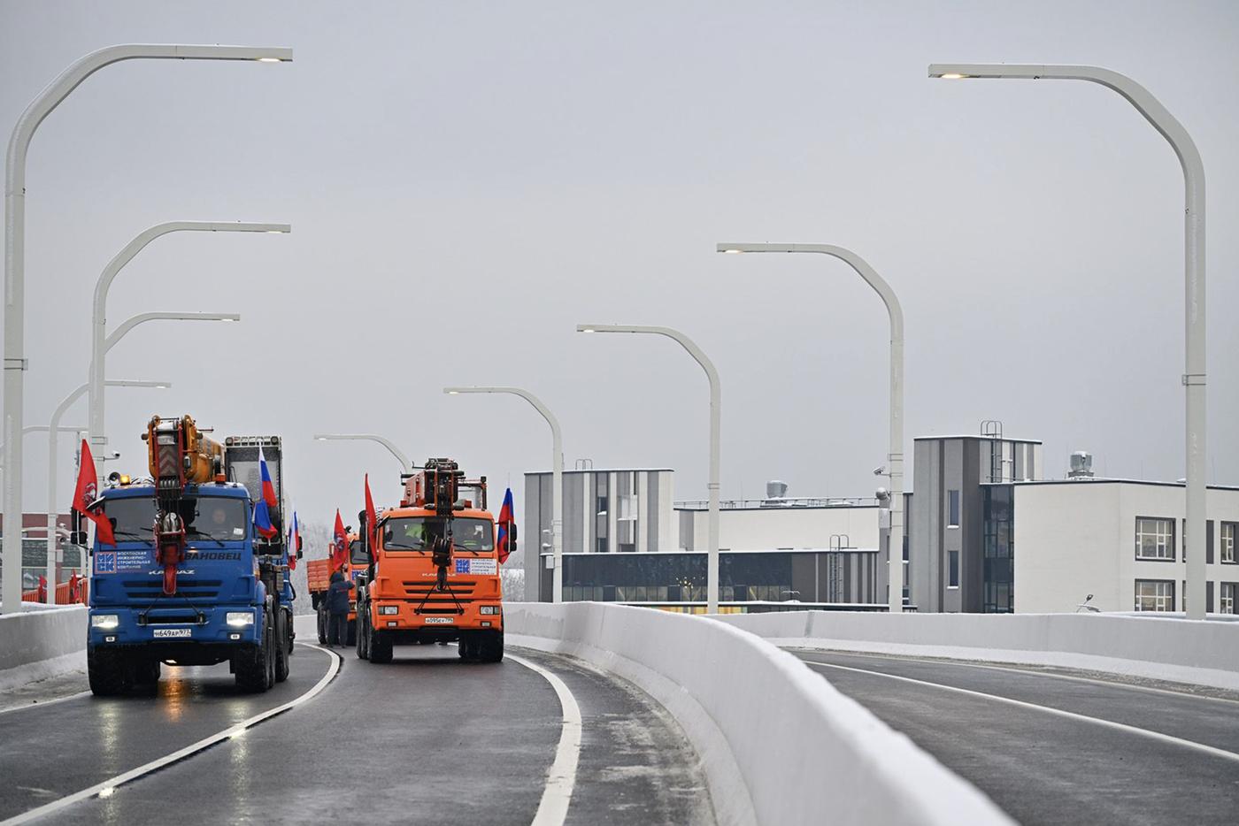 Сергей Собянин открыл новый участок Коммунарского шоссе