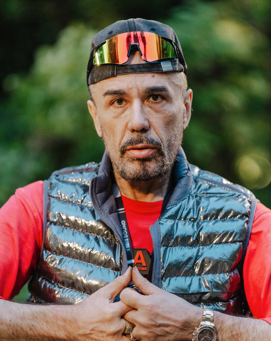 Богдан Титомир.