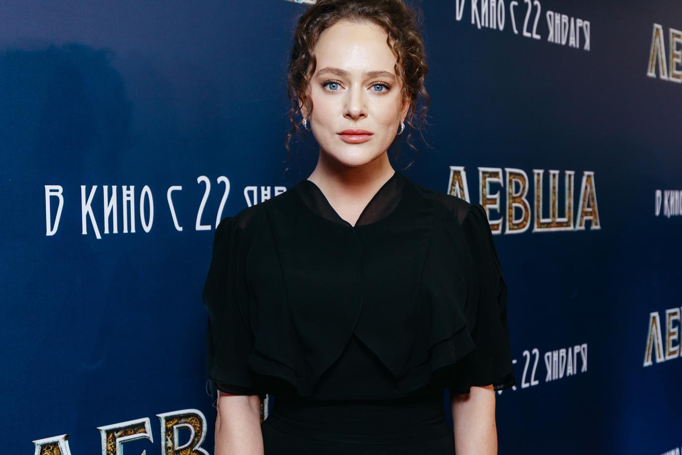 На премьере "Левши" фурор произвело появление Аглаи Тарасовой и Фёдора Федотова с новой возлюбленной