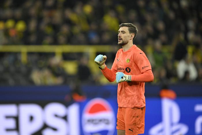 Российский вратарь уничтожил именитый "Манчестер Сити"