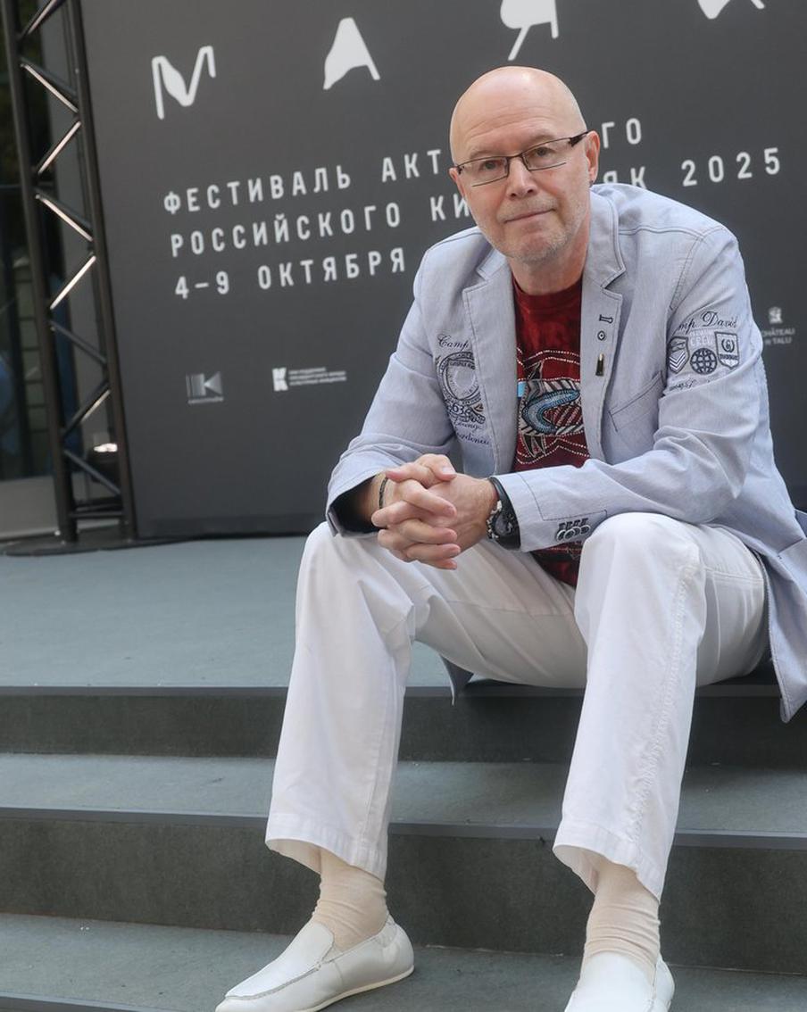 Российский мультипликатор Константин Бронзит может получить "Оскар". Российский художник-аниматор и режиссёр Константин Бронзит номинирован на премию американской киноакадемии "Оскар". Это его третья попытка получить награду