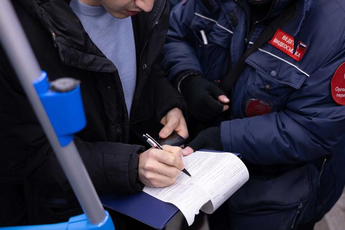 Максим Ликсутов рассказал об итогах первой усиленной проверки оплаты проезда около станции метро "Войковская"