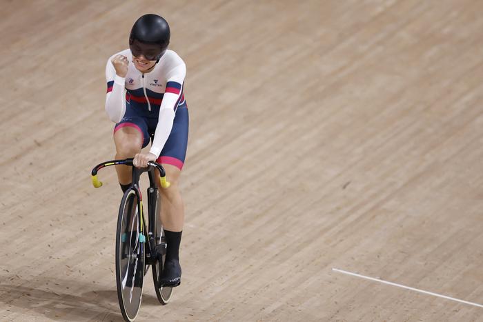 На какие виды спорта сходить в Москве: баскетбол, велоспорт, хоккей и бег