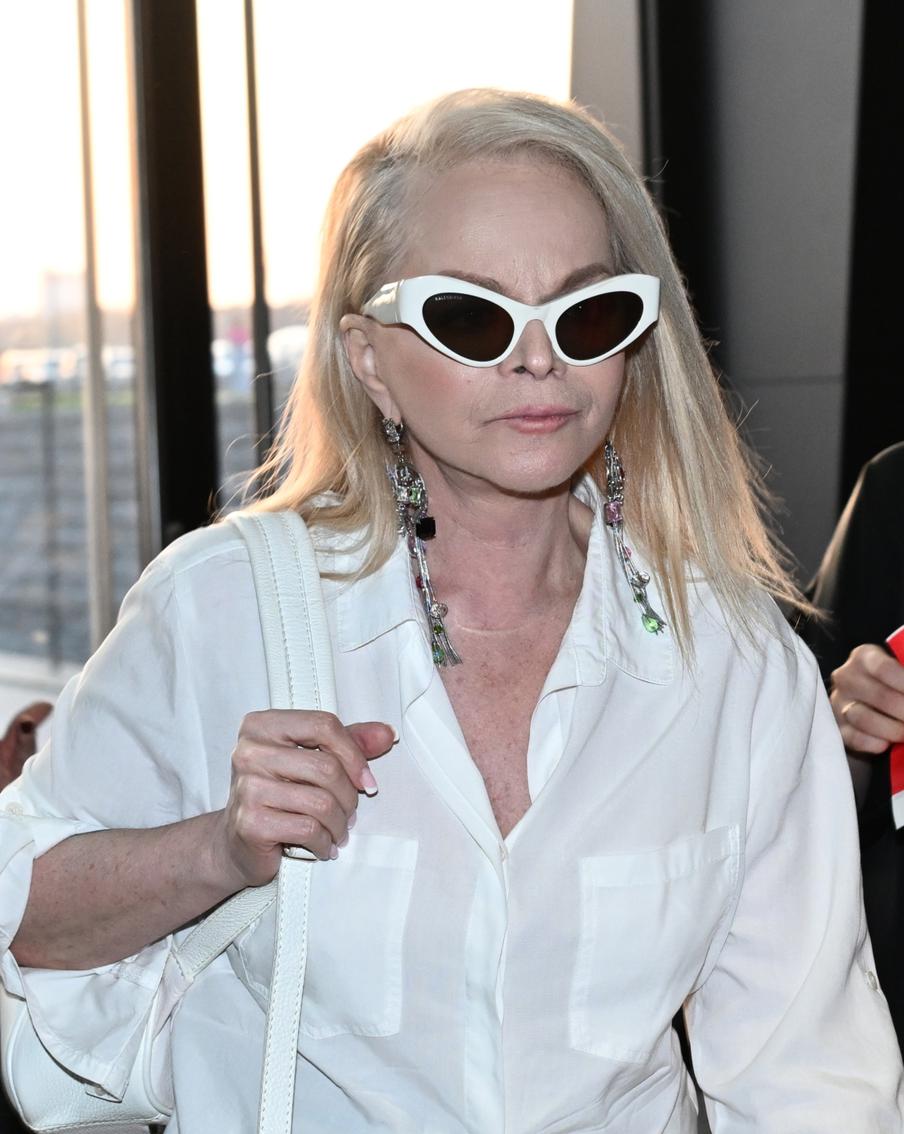 "Пусть видят, какая я на самом деле": Лариса Долина показала своё настоящее лицо