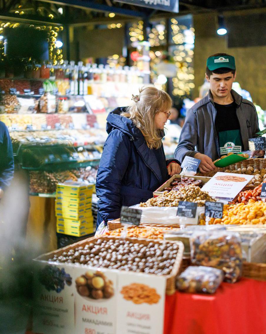 Столичные потребители всё чаще покупают продукты на московских ярмарках