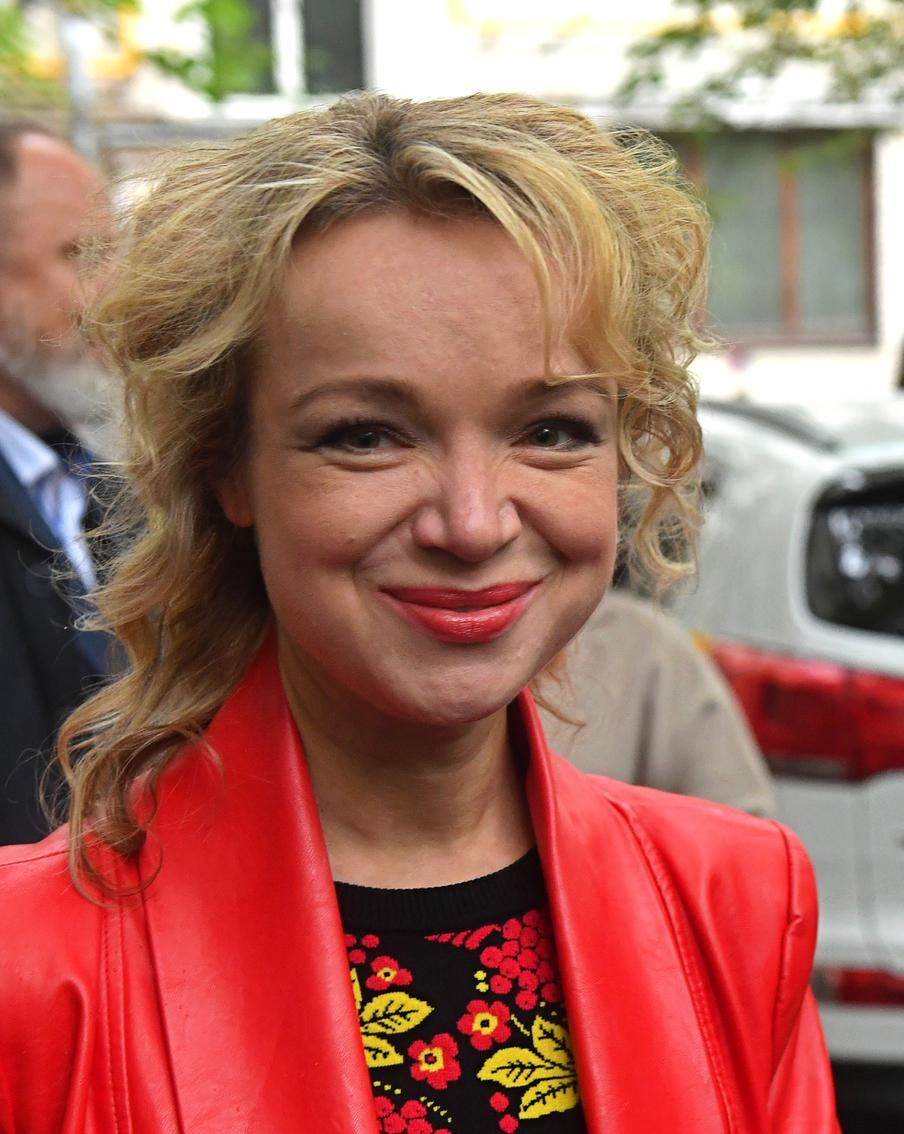 Не узнать: изможденная браком с Джигарханяном Цымбалюк-Романовская сделала пластику