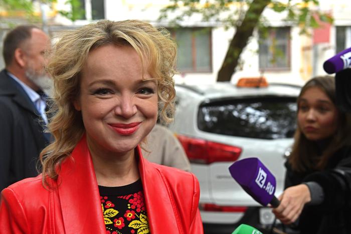 Не узнать: изможденная браком с Джигарханяном Цымбалюк-Романовская сделала пластику