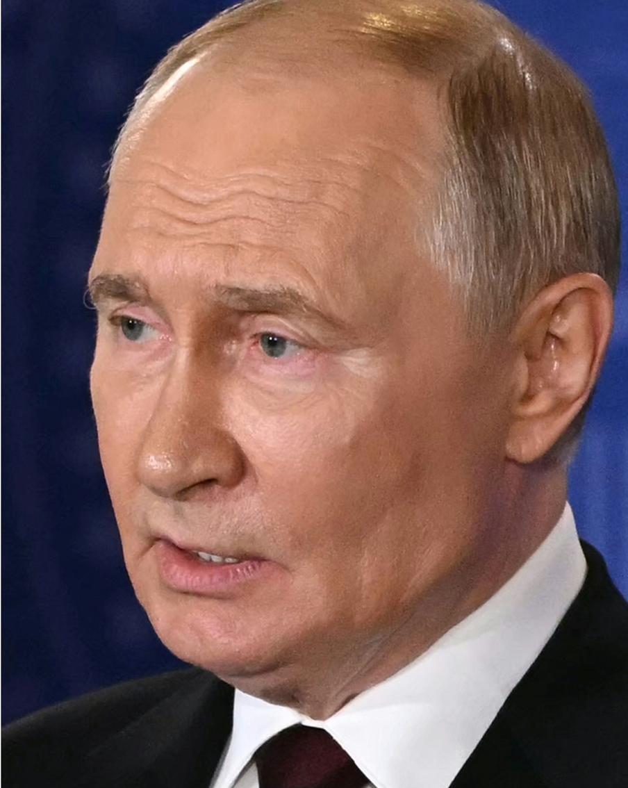 Путин и Зеленский могут встретиться лично после мирных переговоров в Абу-Даби. Американские власти предполагают, что итоги последних мирных переговоров в ОАЭ могут привести к личной встрече Владимира Путина и Владимира Зеленского в ближайшее время