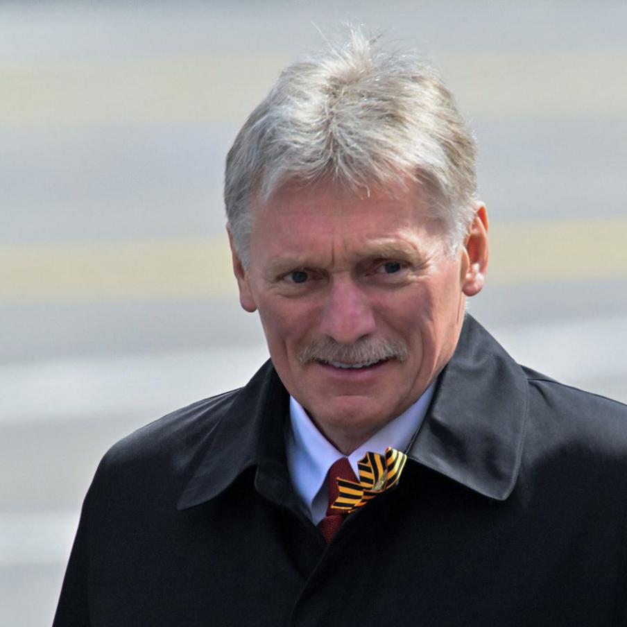 Песков назвал принципиальной для РФ территориальную часть "формулы Анкориджа". Дмитрий Песков, пресс-секретарь президента Российской Федерации, отметил, что для России территориальные вопросы имеют ключевое значение и являются неотъемлемой частью "формулы Анкориджа". Он подчеркнул, что эта позиция является последовательной и отражает мнение президента