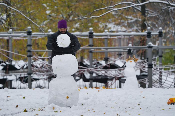 Афиша на 27 января: отмечаем юбилей Моцарта строим гигантских снеговиков и подбираем свой аромат