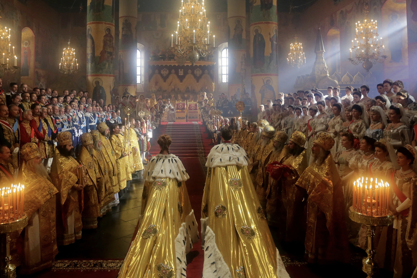 Коронационное платье