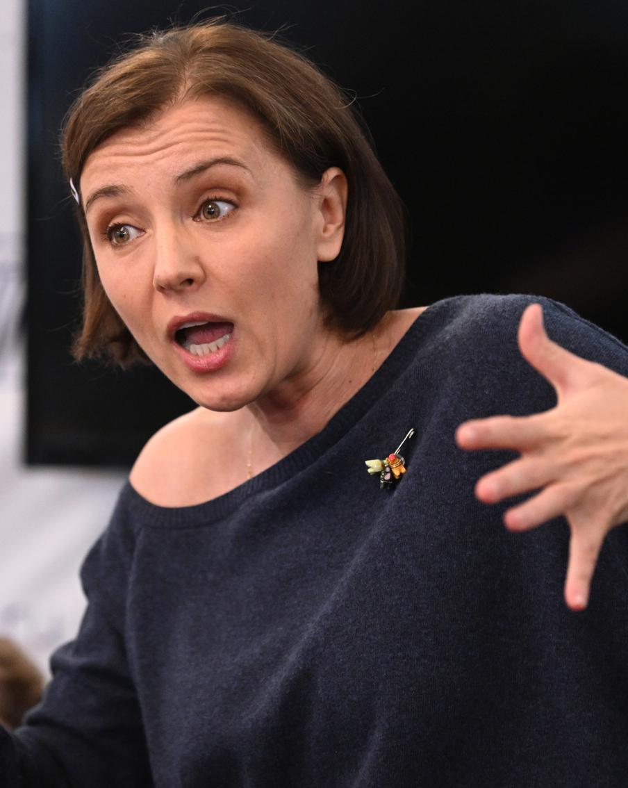 "Не хотела бы ей такой судьбы": Ксения Алфёрова сообщила о решении взрослой дочери