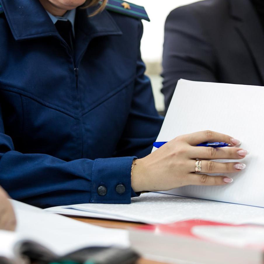 ТАСС: в деле о мошенничестве в Минтрансе Кубани выявили новые эпизоды за 10 лет. В ходе расследования дела о мошенничестве бывший министр транспорта и дорожного хозяйства Краснодарского края Алексей Переверзев заключил досудебное соглашение со следствием. Он предоставил важные показания, которые помогли раскрыть новые эпизоды преступной деятельности, происходившей в течение последних десяти лет