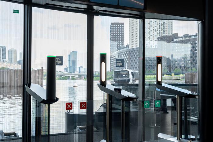 Максим Ликсутов рассказал, сколько раз пассажиры воспользовались абонементом "Единый" на электросудах