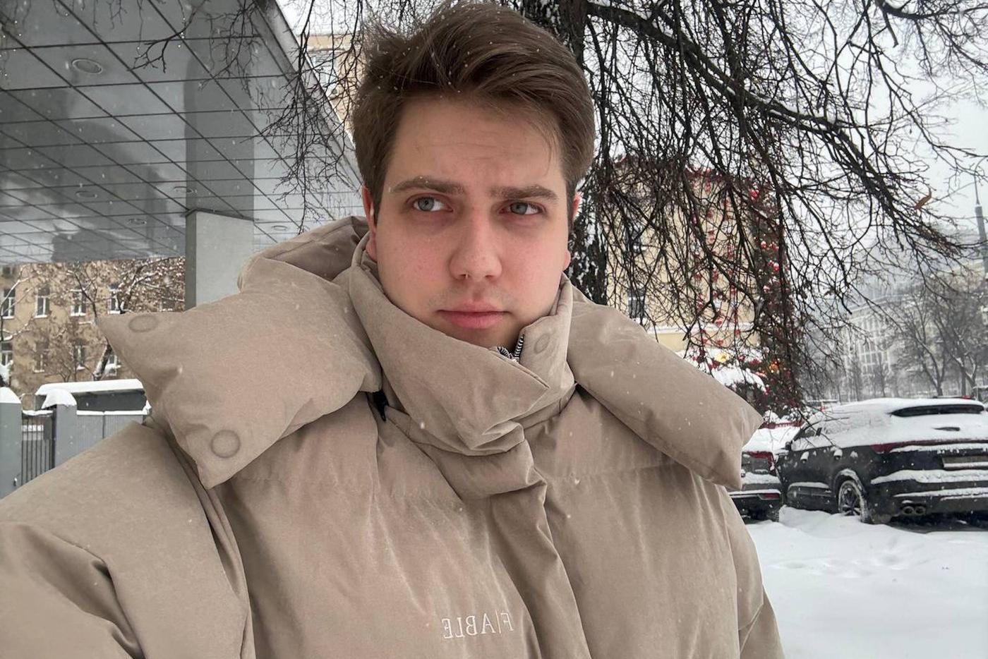 Дмитрия количество снега смущает не так сильно – в Москве не такие экстремаьные условия как на Камчатке.