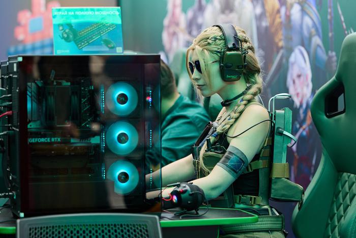 Московские геймеры: сколько часов они проводят за экраном и какие суммы вкладывают в покупку игр