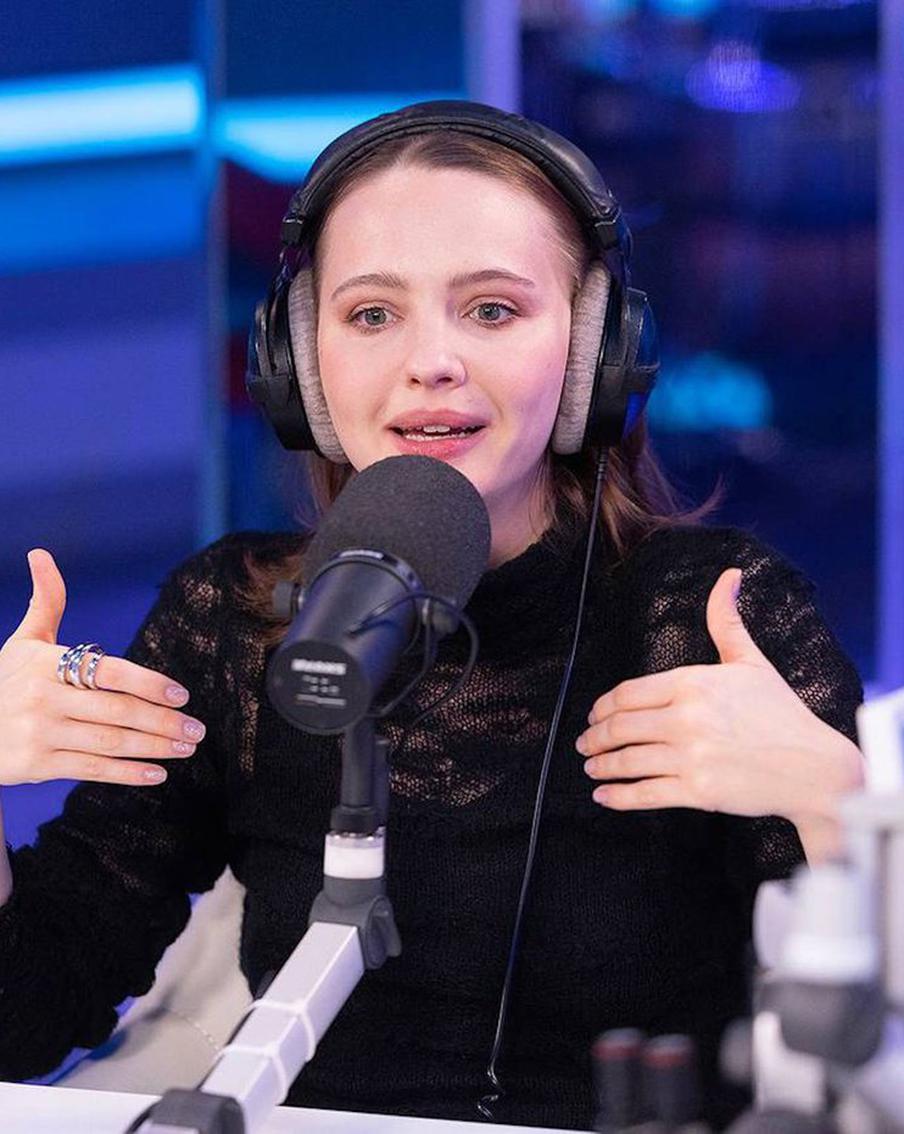 Юлия Хлынина рассказала о новом фильме, работе с Тихоном Жизневским и личным опытом в психотерапии