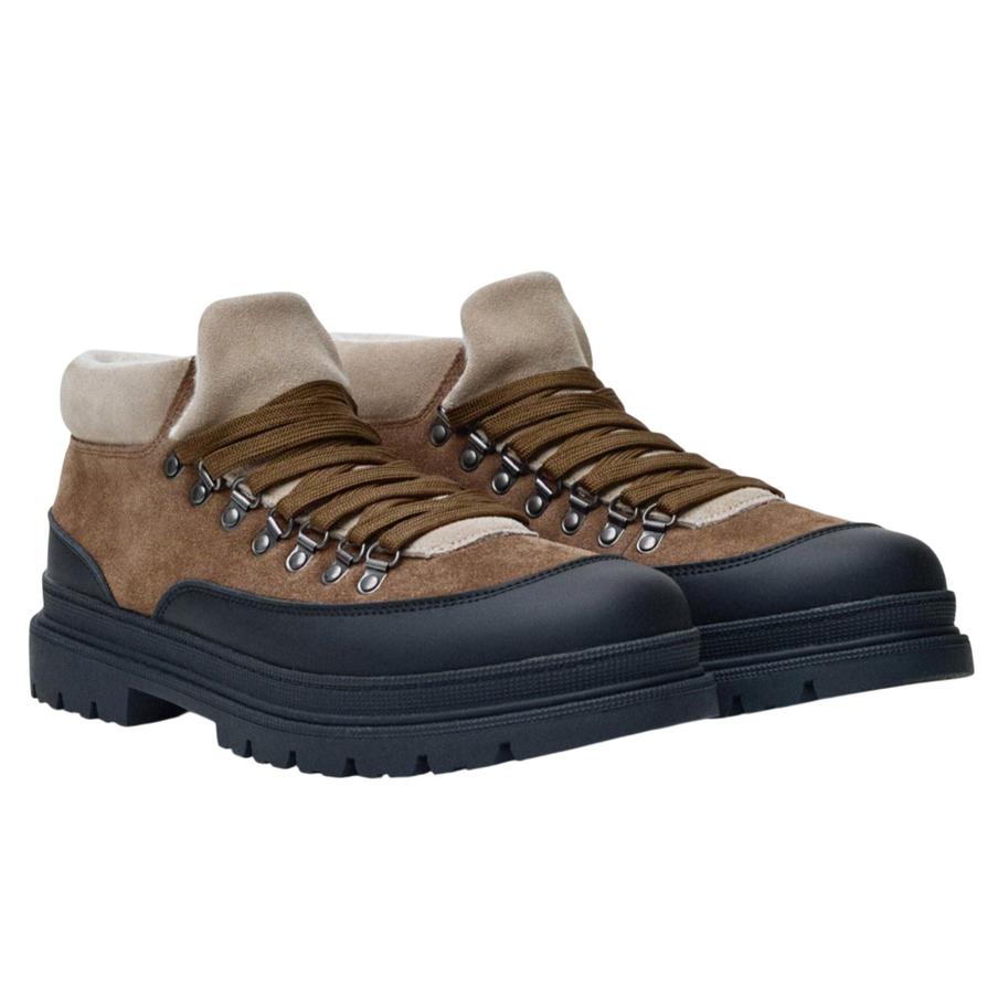 Ботинки-хайкеры Sela (4999 ₽)