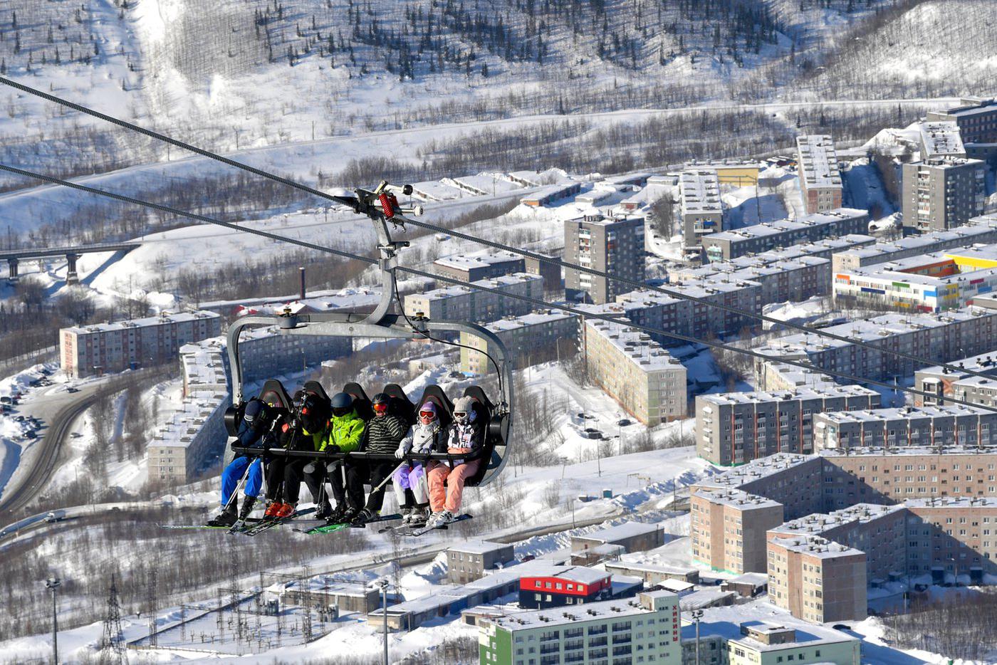 В Кировске владельцы квартир предпочитают сдавать их туристам посуточно.