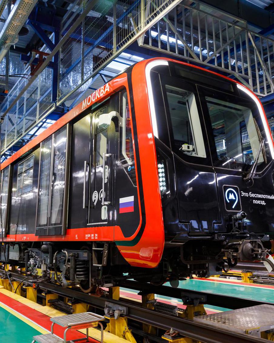 Технологии рвутся вперёд: как в Москве испытывают первый беспилотный поезд метро
