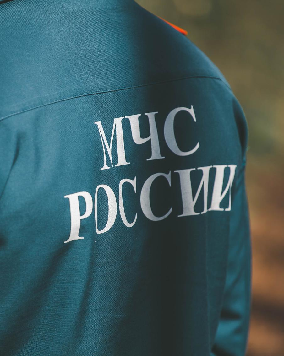 В Орле эвакуируют жильцов нескольких улиц из-за обезвреживания обломков ракеты. Власти Орловской области объявили об эвакуации нескольких жилых улиц столицы региона из-за обнаруженного в грунте взрывоопасного предмета. Предположительно, это могут быть обломки ракеты