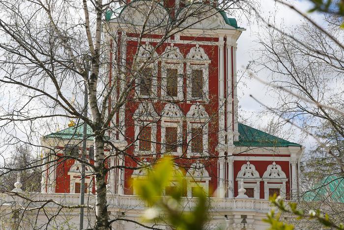 Россиянам рассказали, когда ожидать прихода весеннего тепла в регионах страны в этом году