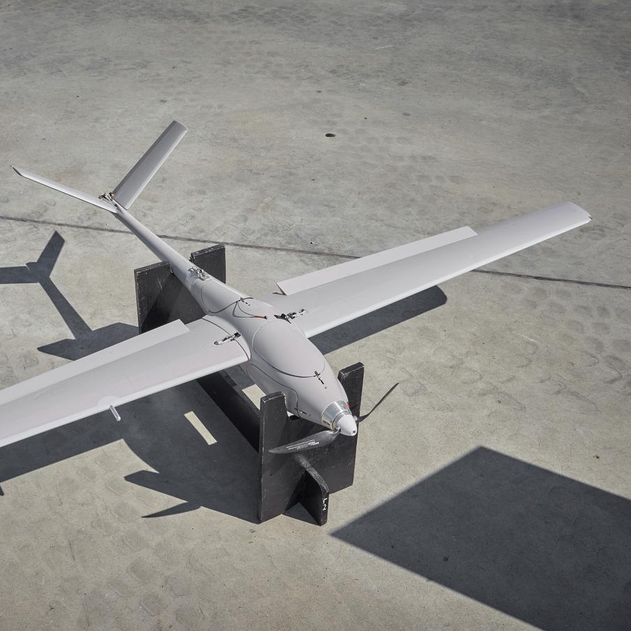 Российские беспилотники уничтожили истребители F-16 и Су-27 в украинском тылу. Согласно данным объективного контроля, два российских беспилотника, использующих для ориентации спутники Starlink, смогли поразить истребители F-16 и Су-27 в глубоком украинском тылу