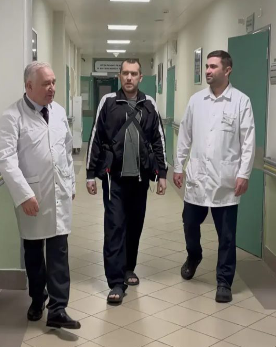 Пациента Мариинской больницы выписали без пульса, сохранив ему жизнь до трансплантации сердца