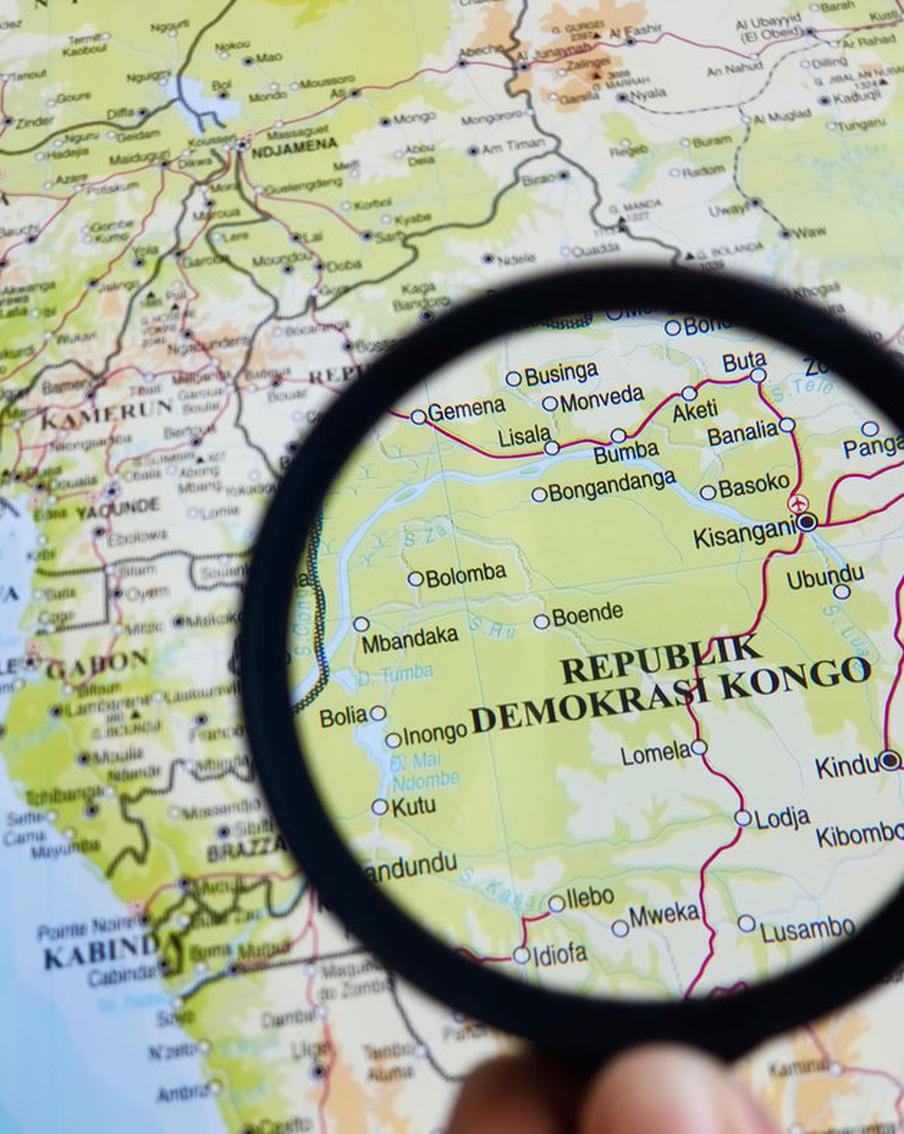 Reuters: более 200 человек погибли в ДР Конго при обрушении колтанового карьера. 31 января агентство Reuters сообщило об обрушении колтанового карьера, произошедшем в восточной части Демократической Республики Конго. По информации советника губернатора провинции Северное Киву, назначенного повстанцами, на данный момент погибло не менее 227 человек