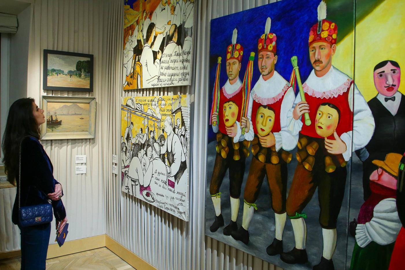 После посещения зарубежных карнавалов художница Татьяна Назаренко привнесла в советскую живопись новое направление.