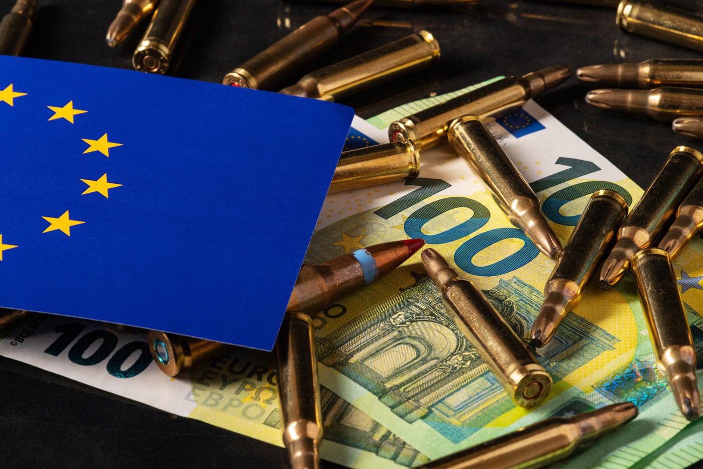 РИА "Новости": Украина проживёт на транш Европы в $1,5 трлн 14 лет