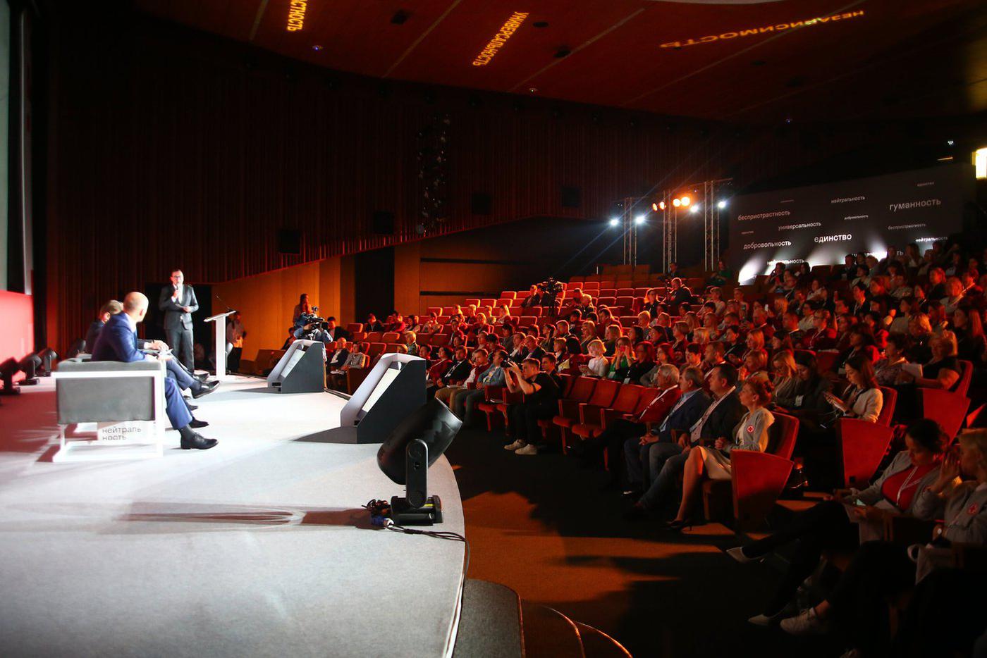 Афиша на 2 февраля: лазертаг на льду, тюбинг и мастер-класс по изготовлению кукол-оберегов