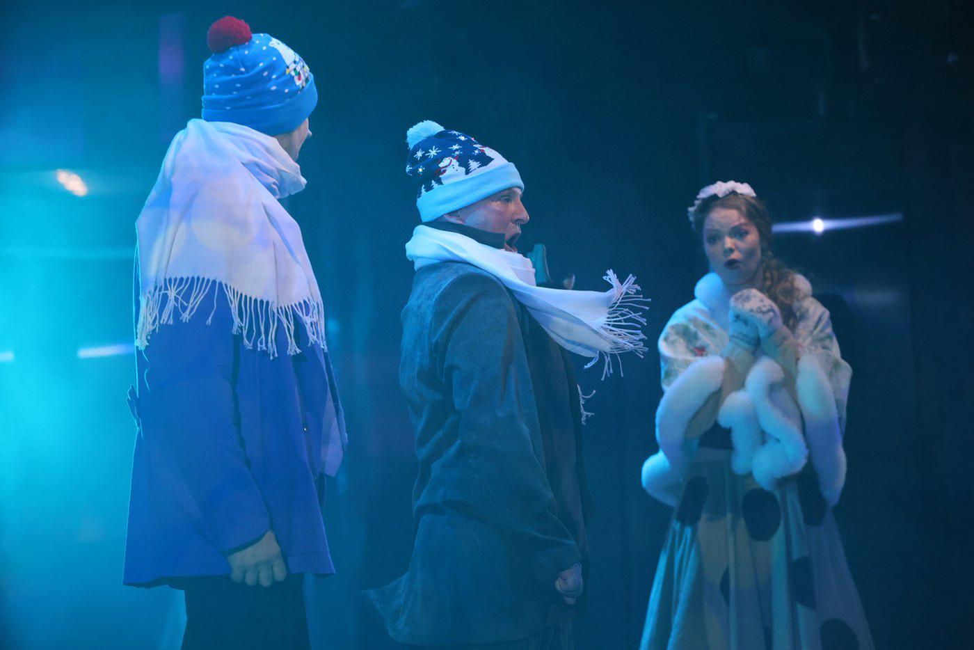 Яркие, харизматичные актёры подарили зрителям настроение.