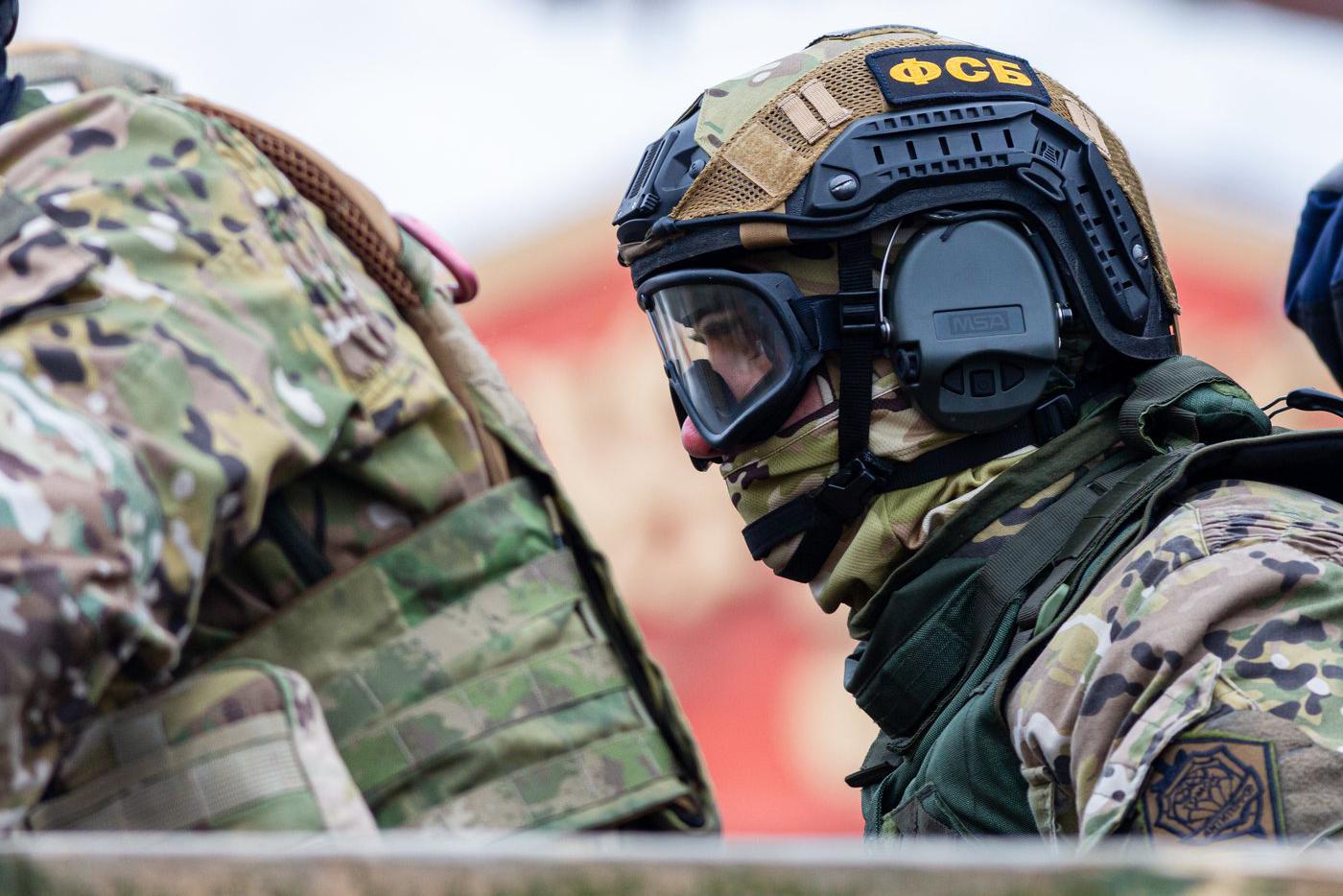 Силовики предотвратили теракт в здании УФСБ в Крыму