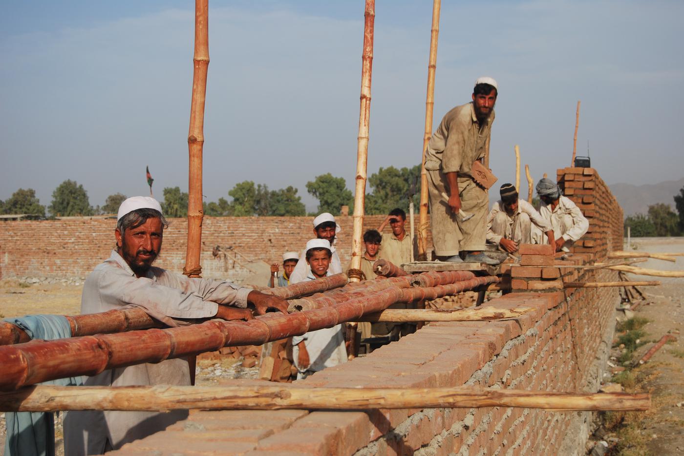 Москва и Кабул обсудили привлечение трудовых мигрантов из Афганистана