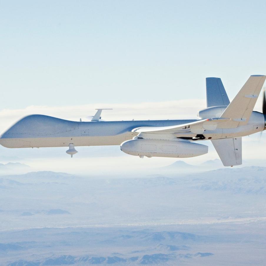 Силы ПВО уничтожили 10 беспилотников над территорией России. Министерство обороны Российской Федерации сообщает, что над территорией страны были перехвачены и уничтожены десять беспилотников самолётного типа