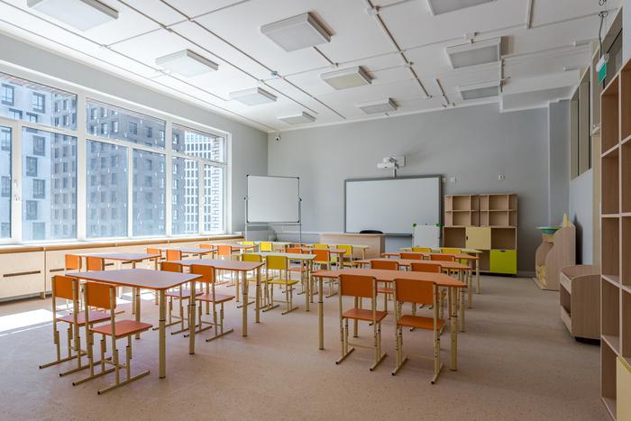 Минпросвещения установило даты весенних каникул школьников