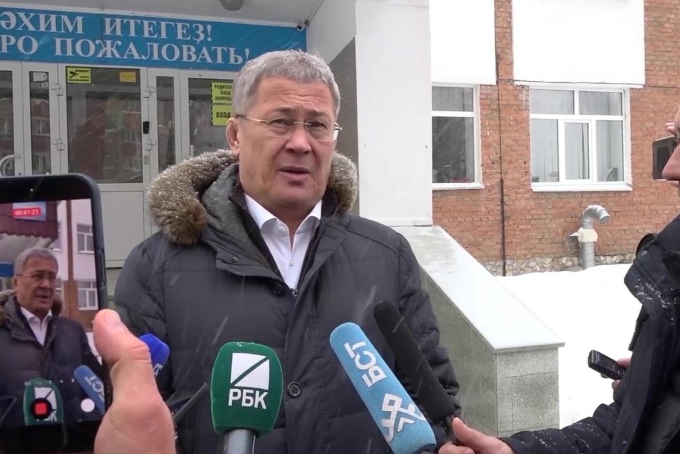 Хабиров: руководство гимназии уволят, если подтвердится травля виновника ЧП