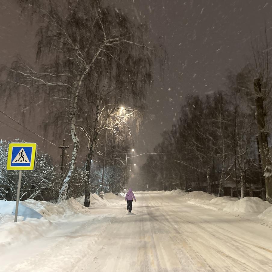 Начало февраля в Москве может побить рекорд холода XXI века. Первые дни февраля уже вывели столицу в число самых морозных стартов месяца за последние десятилетия, а впереди москвичей ждёт ещё более суровое похолодание