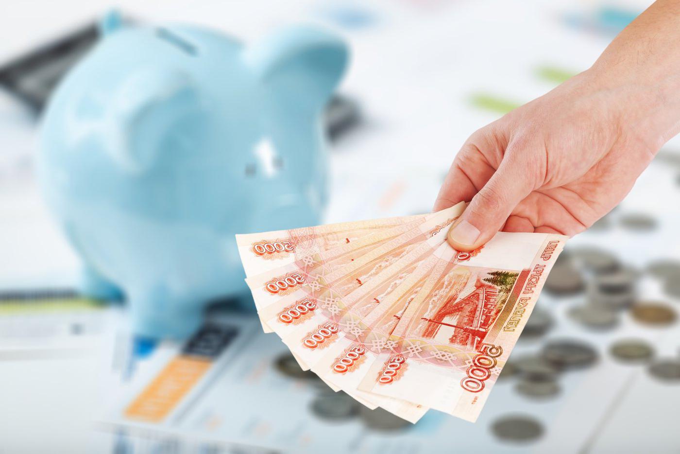 Доля россиян с доходом выше 100 тысяч рублей достигла исторического максимума