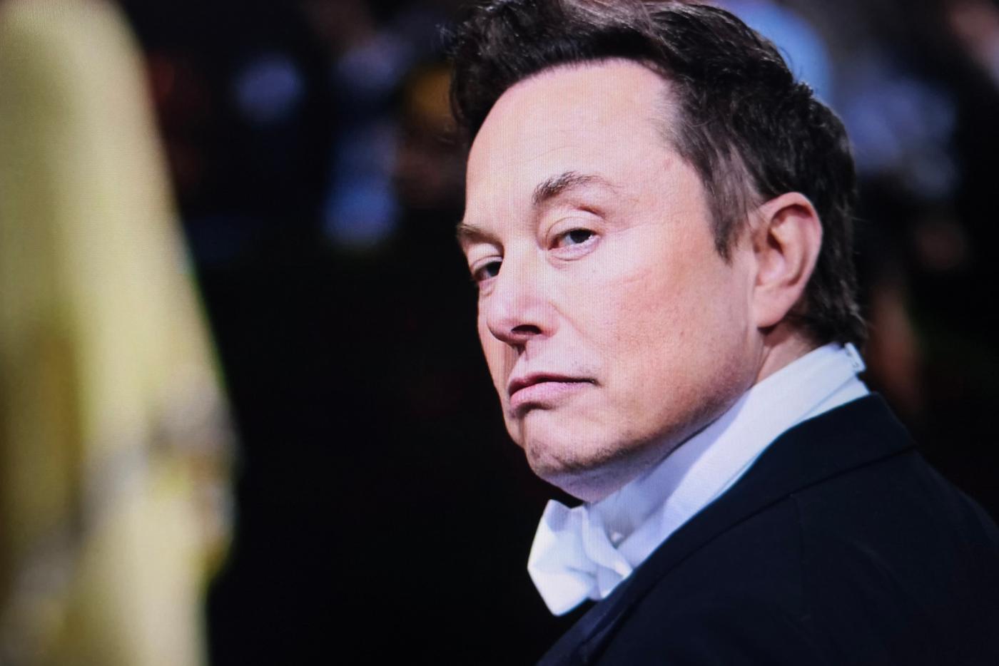 Илон Маск стал первым человеком в истории с состоянием больше $800 млрд