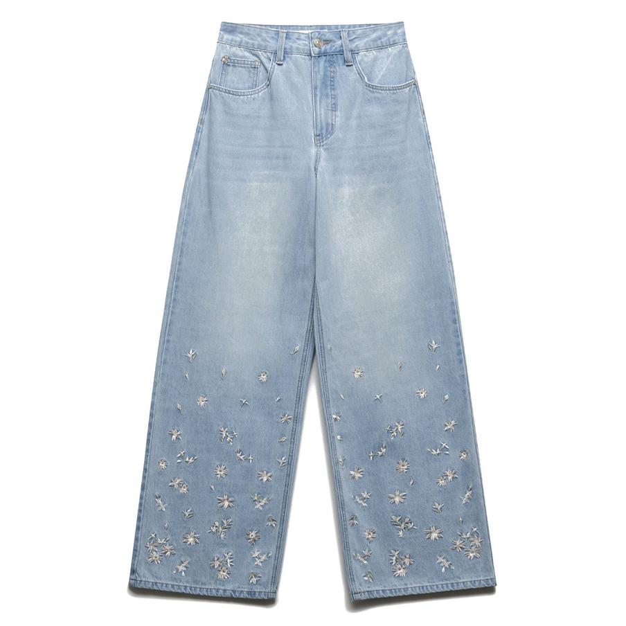 Джинсы с вышивкой Befree (4599 ₽)