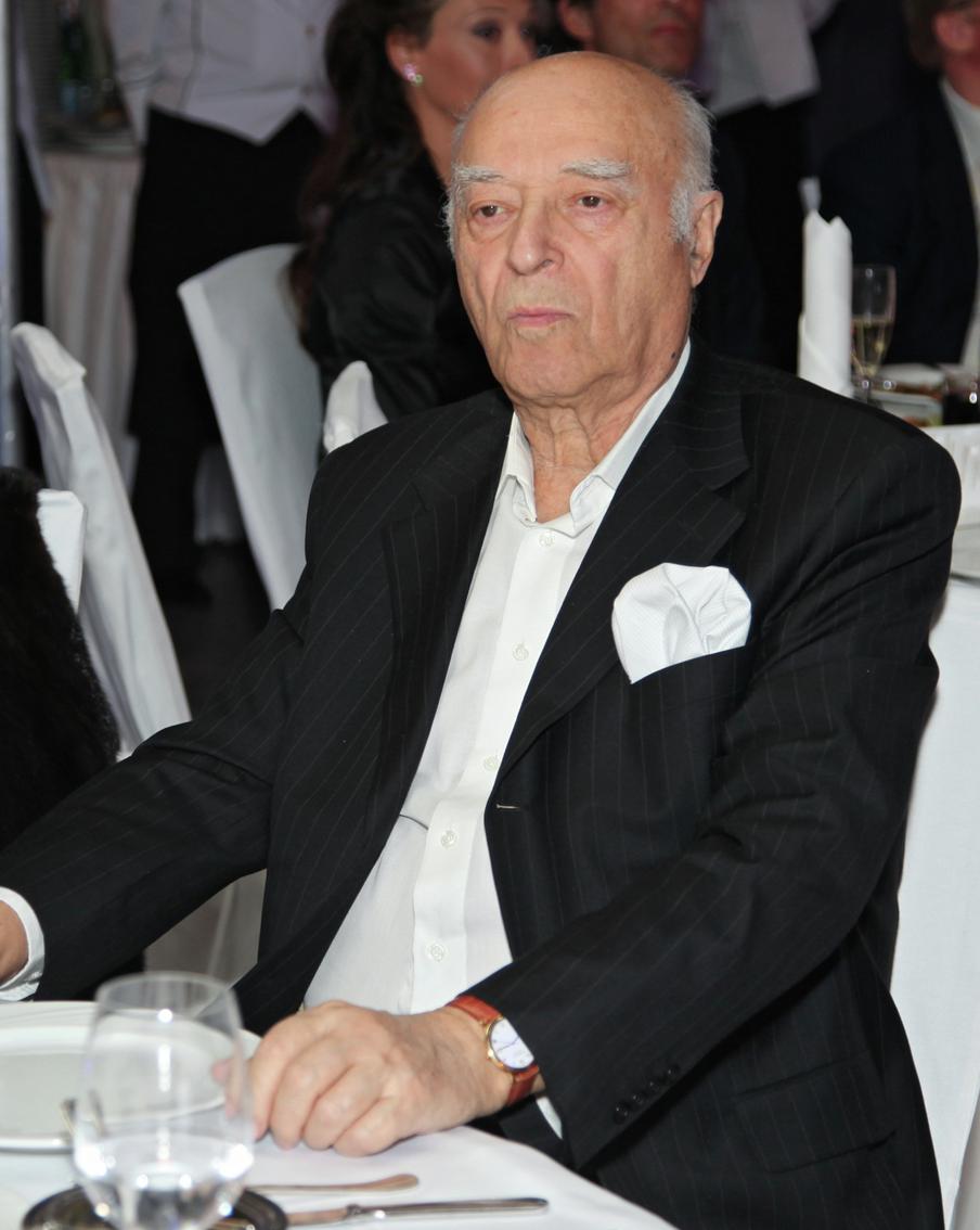 В Москве именем Этуша назвали улицу: вдова поблагодарила Собянина и Бастрыкина