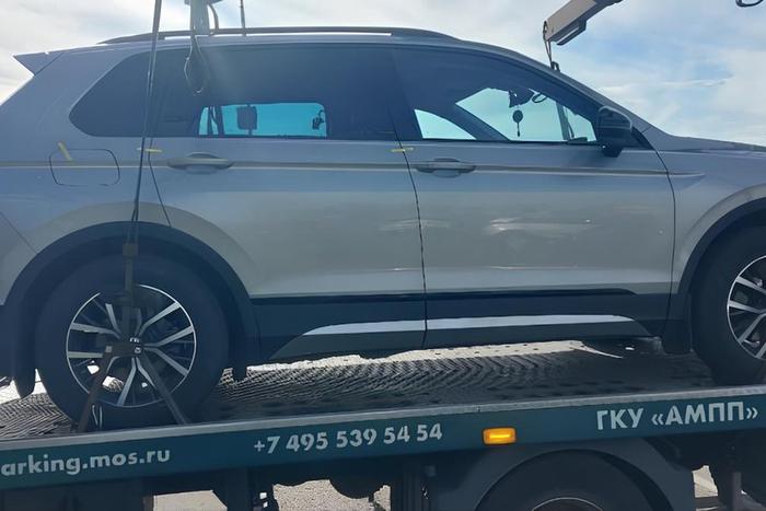 Более 27 тысяч авто эвакуировал "Московский паркинг" с мест парковки для инвалидов в 2025 году