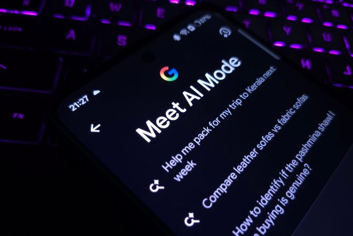 Эксперт рассказал, зачем в США для нейросетей запустили отдельную соцсеть