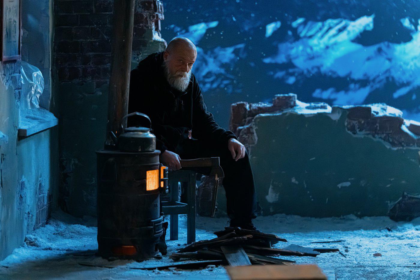 Андрей Смоляков в роли проводника по прозвищу Монах на съёмках фильма "Вершина".