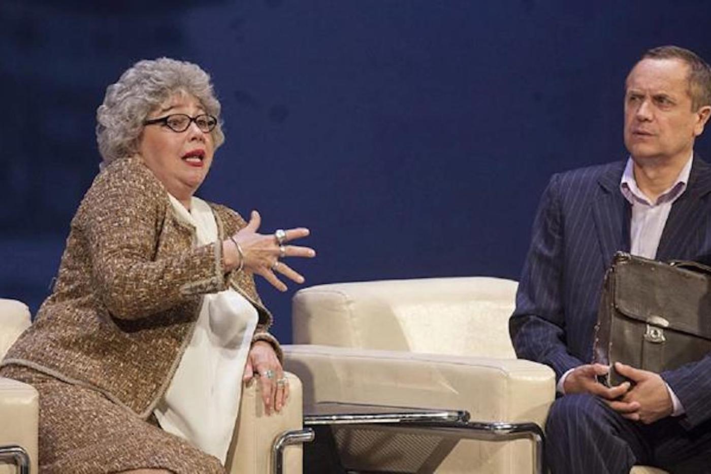 Главный герой постарается создать семейное счатье 