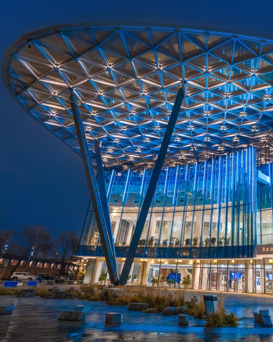 "Зал "Зарядье" — детям" приглашает юных зрителей на сказку "Царевна-лягушка"