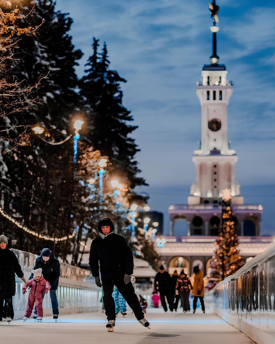 Более 184 тысяч гостей посетили аттракционы Северного речного вокзала